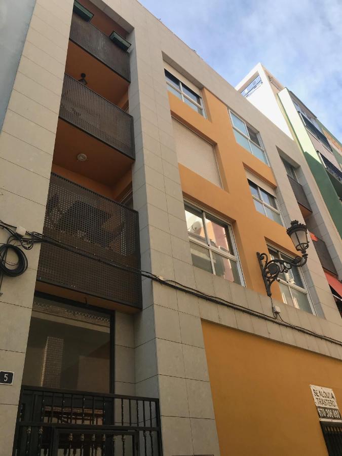 Designer'S Flat - 3 Bdrm - Wifi - Best Location อาลิกันเต ภายนอก รูปภาพ
