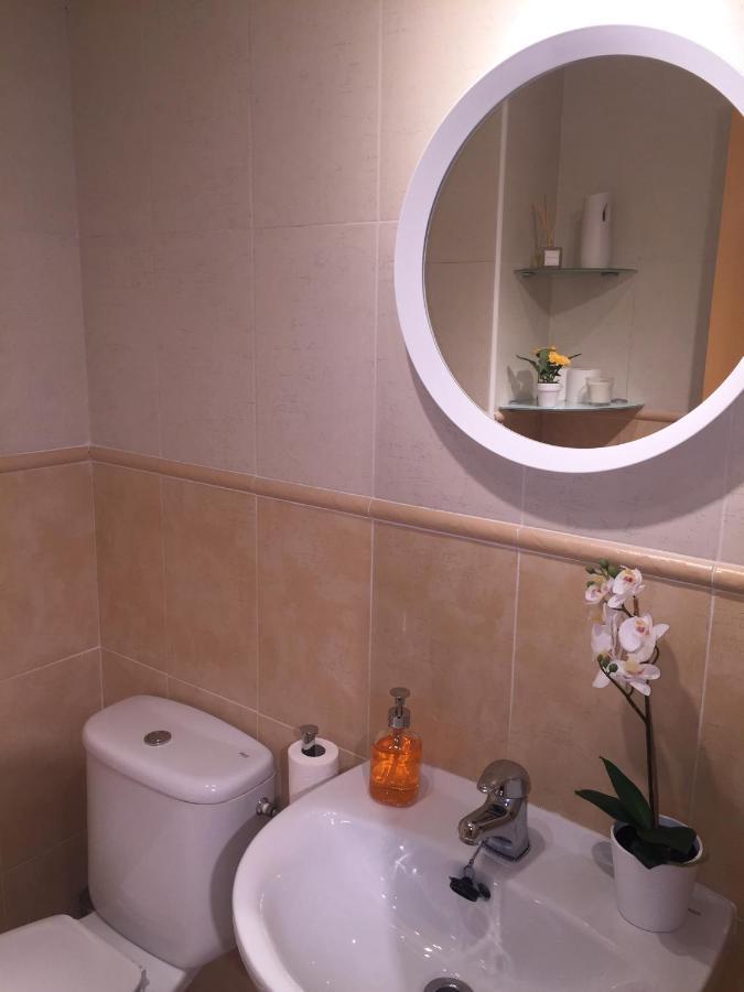 Designer'S Flat - 3 Bdrm - Wifi - Best Location อาลิกันเต ภายนอก รูปภาพ