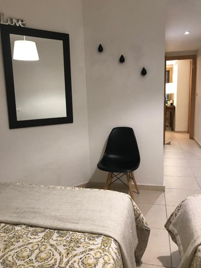 Designer'S Flat - 3 Bdrm - Wifi - Best Location อาลิกันเต ภายนอก รูปภาพ